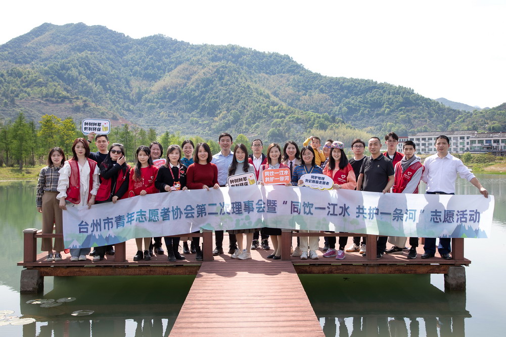 1617238297874018.jpg fc4514f26a814844934133610a8442e1.jpg