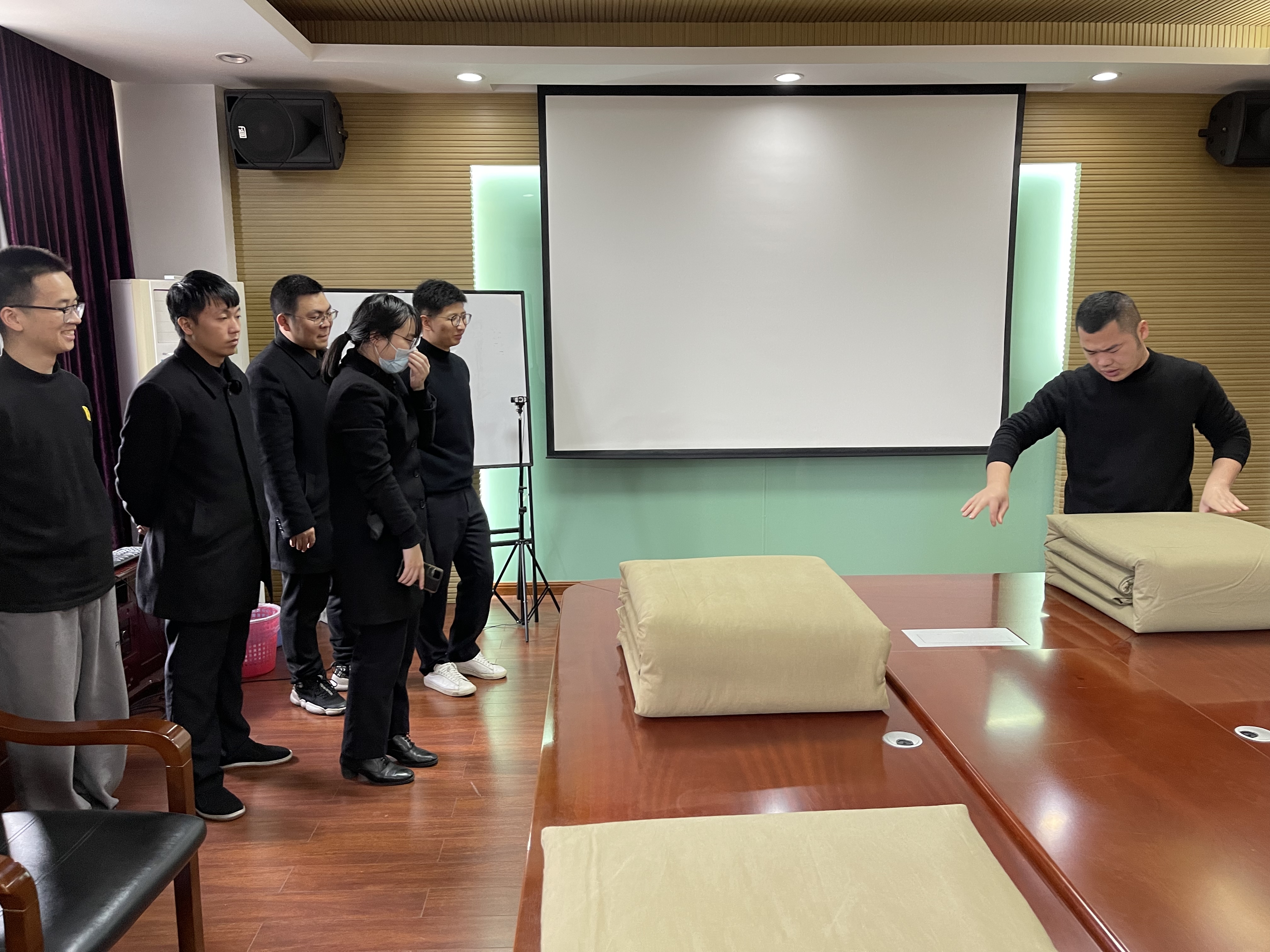 1682210398252449.jpg 高健1.jpg